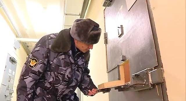 31 октября отмечается день работников следственных изоляторов и тюрем