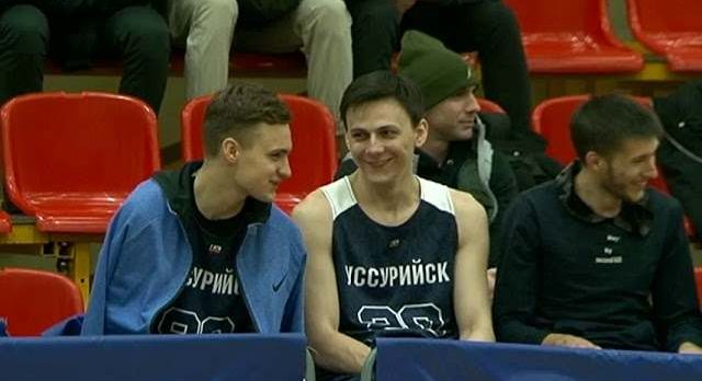 Китайские баскетболисты сразились с командой из Уссурийска
