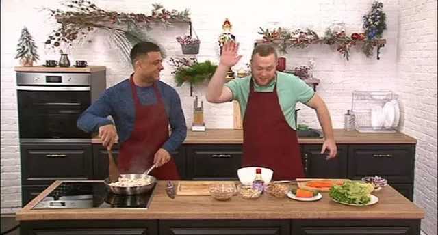 Есть today. 18.12.2018. Готовим курицу терияки и салат с тунцом