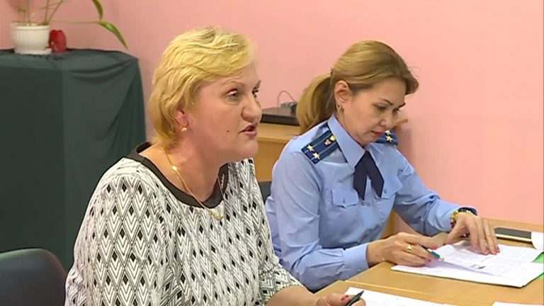 Многодетным семьям Уссурийска рассказали о новых льготах