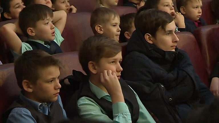 Сталинградское сражение вспомнили школьники Уссурийска