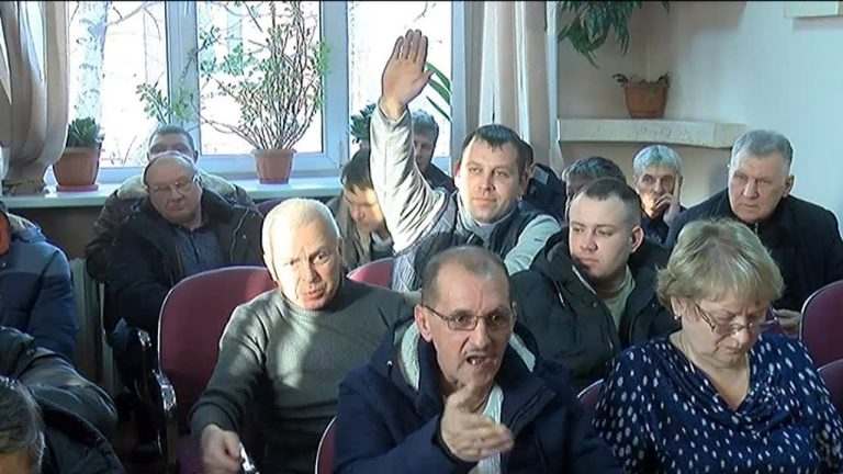 Сотрудники скорой помощи Уссурийска негодуют