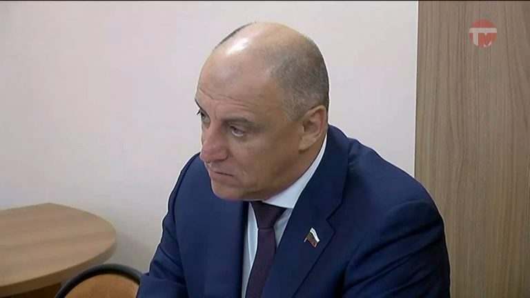 Прием граждан провел депутат Государственной думы Сергей Сопчук