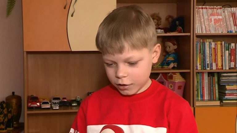 Будем вместе. 9-летний Серёжа хочет в семью