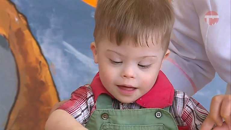 Двухлетний Димочка нуждается в родительской любви