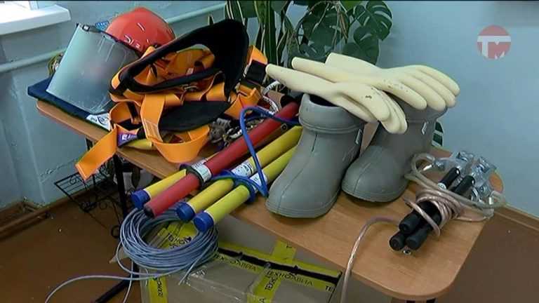 Занятие по электробезопасности провели энергетики для уссурийских школьников