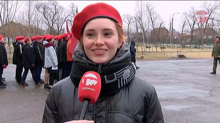 Юнармейцы 131-ой школы готовятся к 9 мая