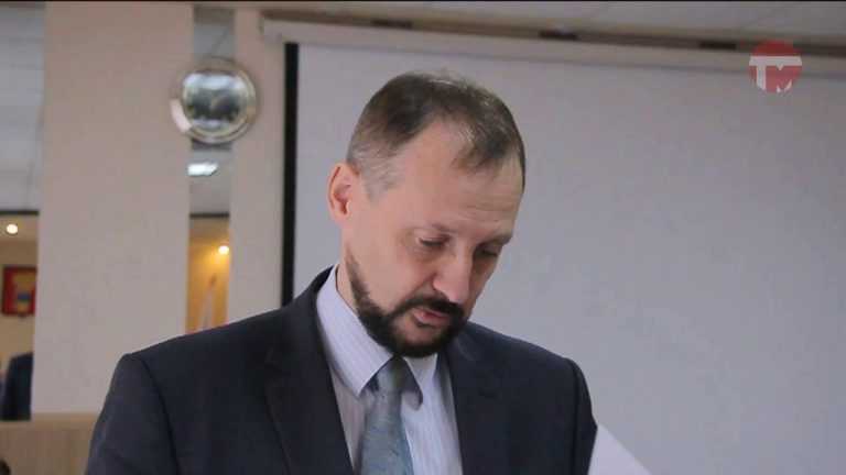 Администрация отчиталась перед депутатами Уссурийска о ходе дорожных работ