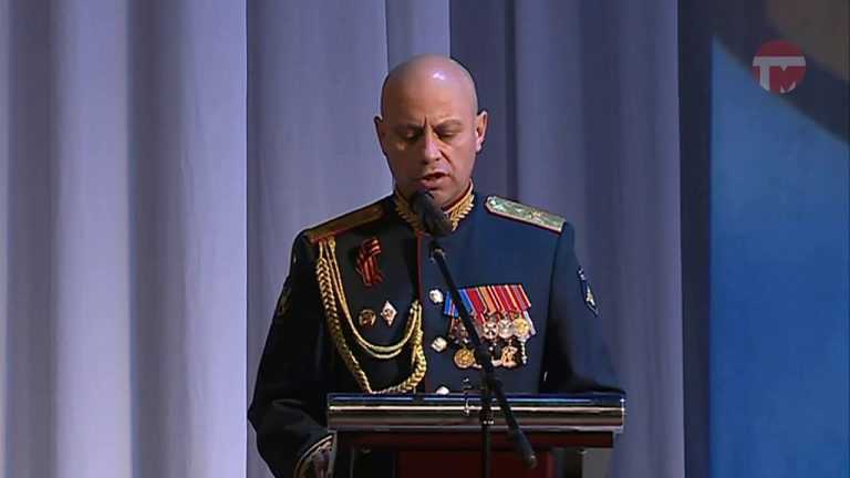 Ветеранов Уссурийска поздравили в Доме офицерой российской армии