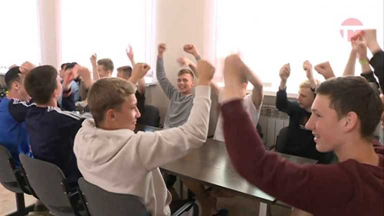 В Уссурийском детском доме провели викторину «На игре»