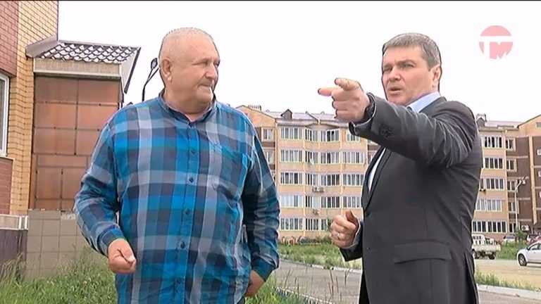 Евгений Корж контролирует работы по благоустройству Уссурийска