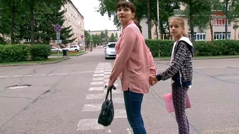 Пешеходов-нарушителей наказывают в Уссурийске