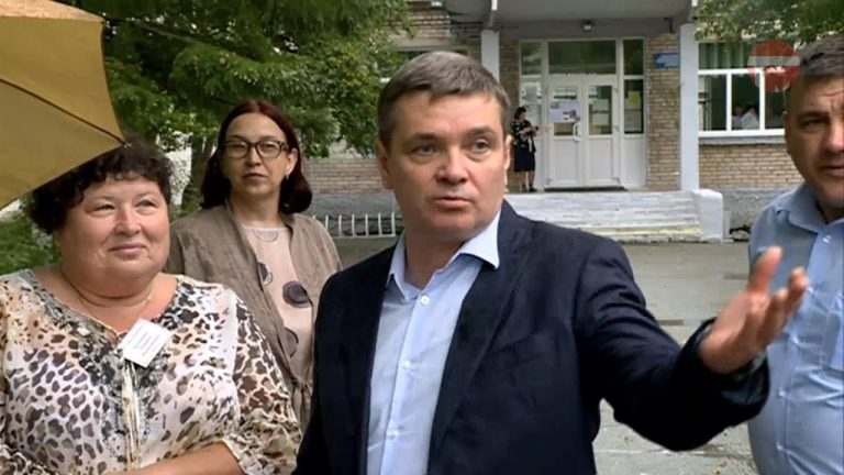 Школы округа завершают подготовку ко Дню знаний