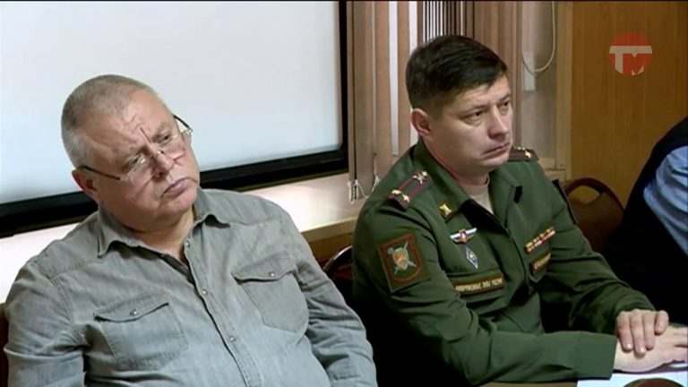 Совет военнослужащих Уссурийска обсудил воспитание молодёжи