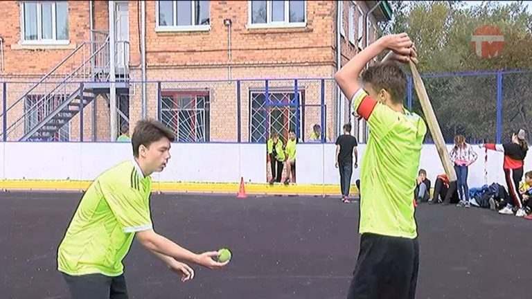 Первенство по мини-лапте прошло в Уссурийске