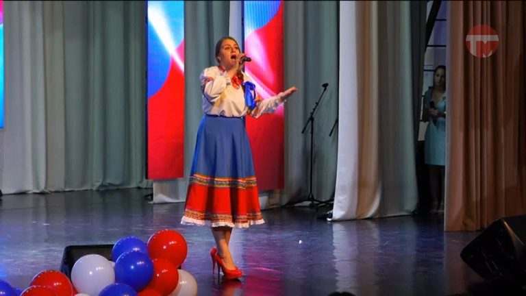 Патриотические песни прозвучали в доме культуры Юность