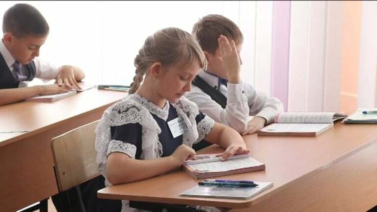 Приём документов в 1 класс начинается в Уссурийске с 1 февраля