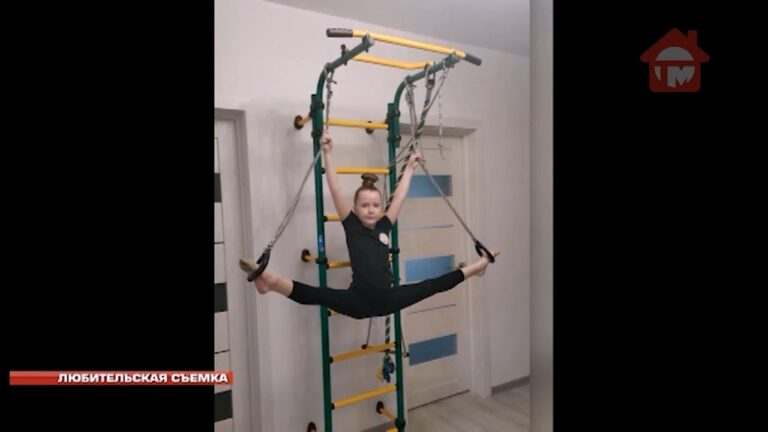 Чирлидеры Уссурийска тренируются дома
