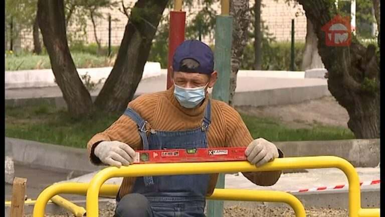 В посёлке Тимирязевском строят площадку для воркаута