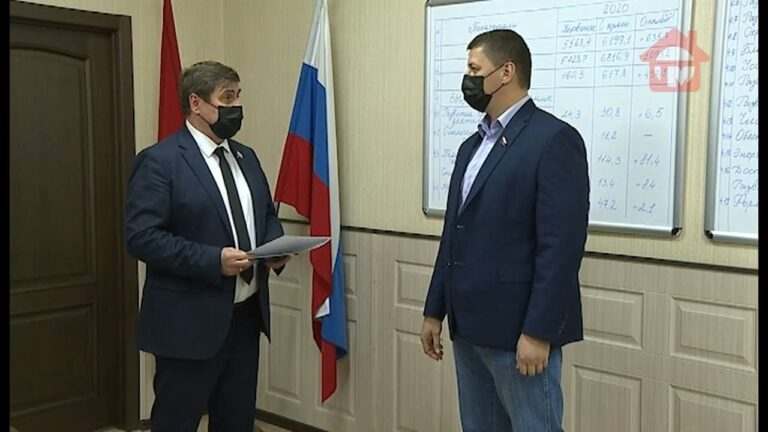 Председатель уссурийской Думы поздравил предпринимателей