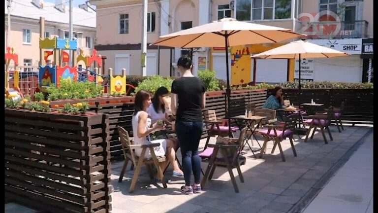 В Уссурийске открылась 21 терраса летних кафе