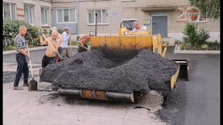В Новоникольске сразу на трех объектах ведется строительство по программе «1000 дворов»