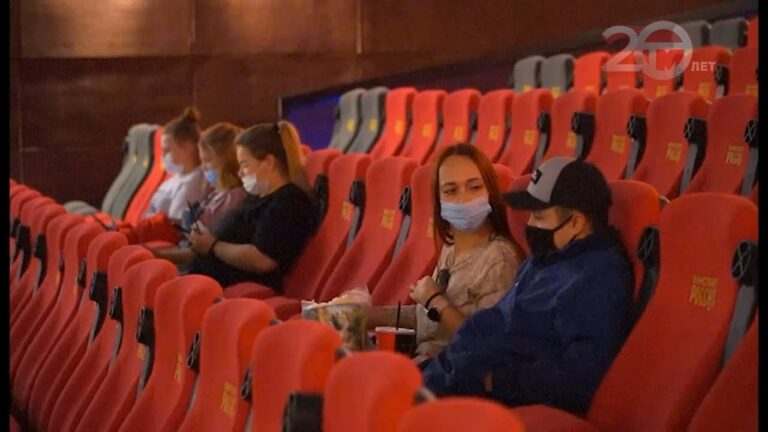 Отечественная премьера «Стрельцов» стартовала в кинотеатре «Россия»