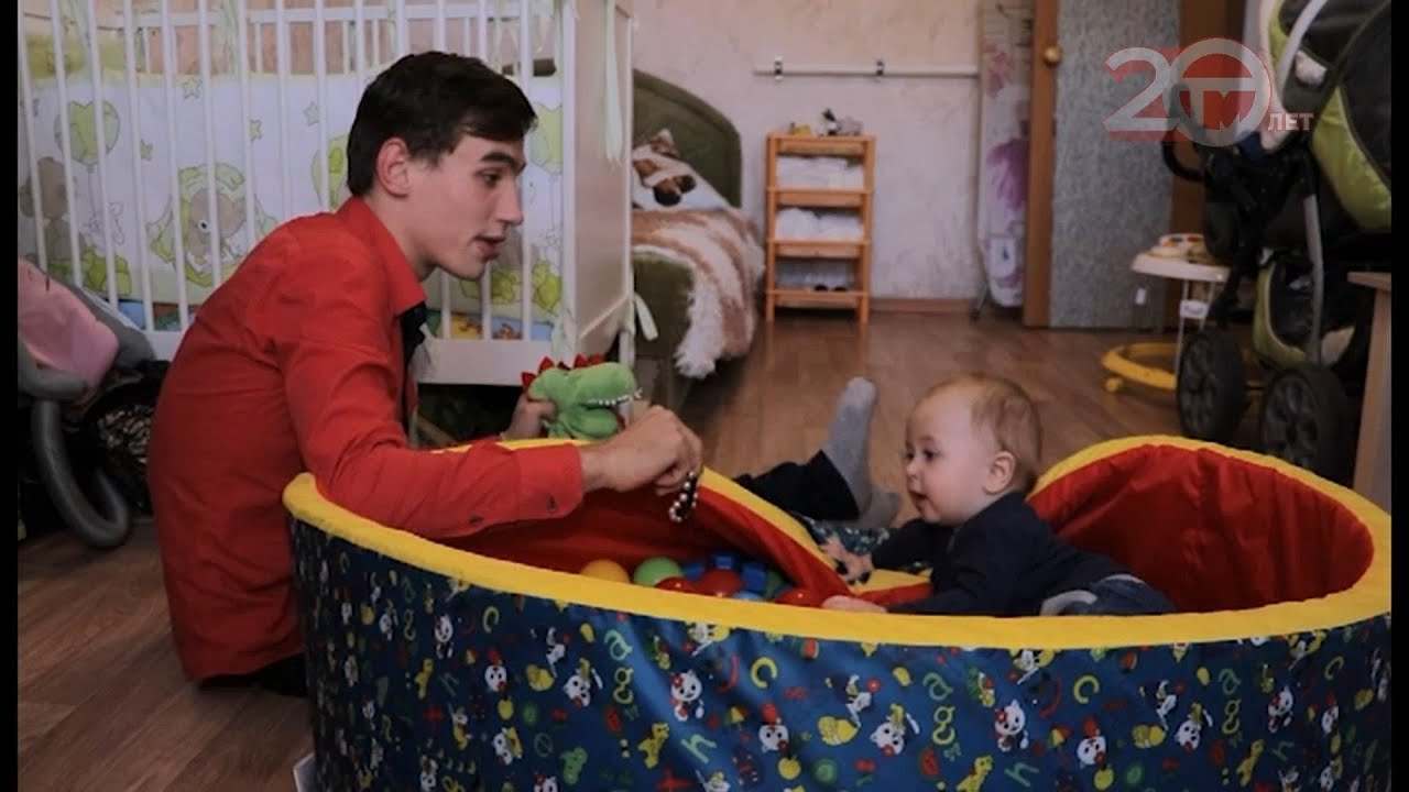 Ребенок. Дети с овз. Отец инвалид воспитывает. Семья с ребенком инвалидом. Семья с ребенком инвалидом.