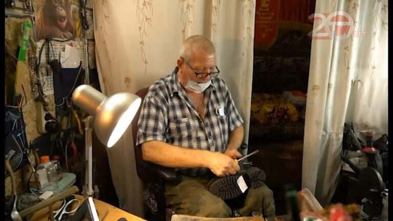 День сапожника отмечают обувных дел мастера
