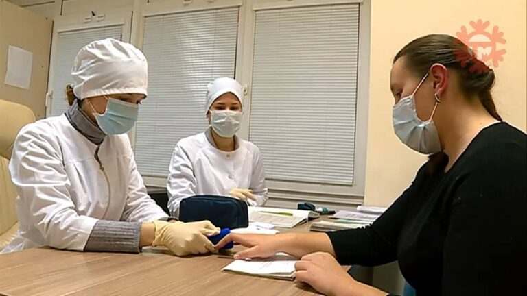 Дополнительные пункты вакцинации против гриппа разворачивают в домах культуры Уссурийска