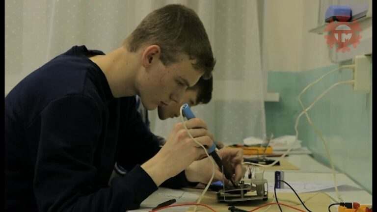 День детских изобретений на Станции юных техников Уссурийска