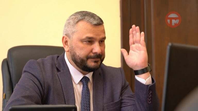 Три семьи из Уссурийска номинированы на получение почетного знака «Семейная доблесть»