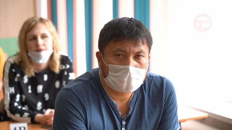 ЕГЭ сдали родители Уссурийска
