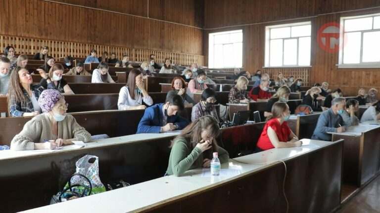 53 уссурийца написали «Тотальный диктант»