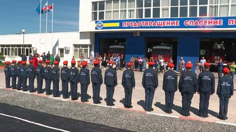 В кадеты класса МЧС посвятили шестиклассников Воздвиженской школы