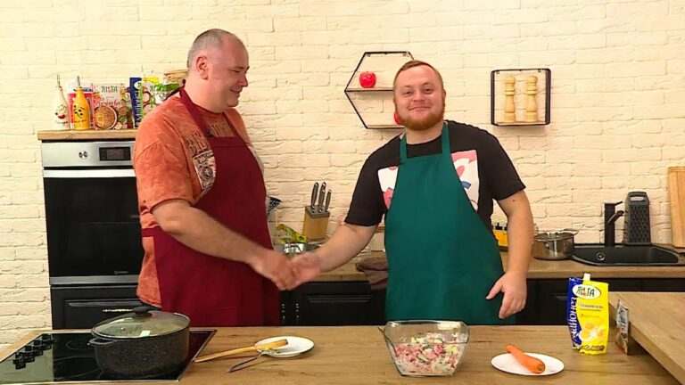 ЕСТЬ Today. 22.09.2021.Картофель со свининой