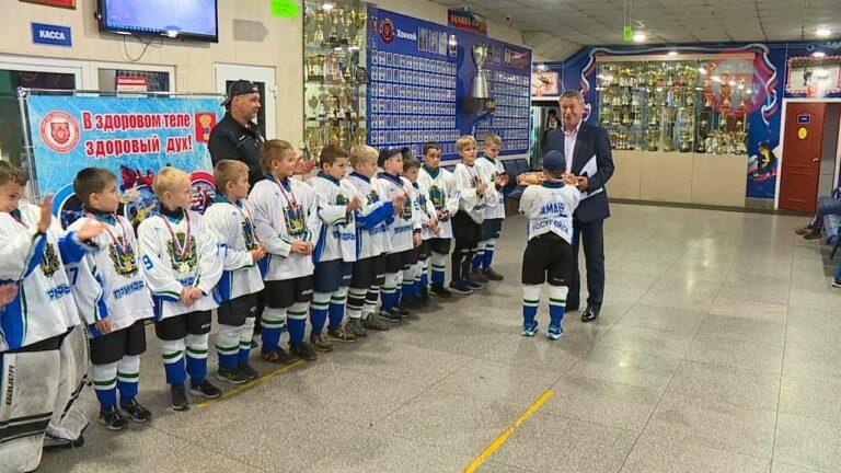 Наши хоккеисты открыли сезон победой