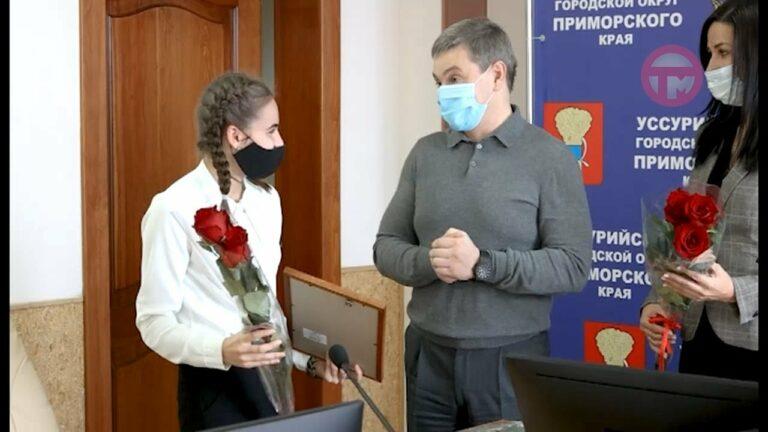 Победительницу и призёра первенства Европы по кикбоксингу чествовали в Уссурийске