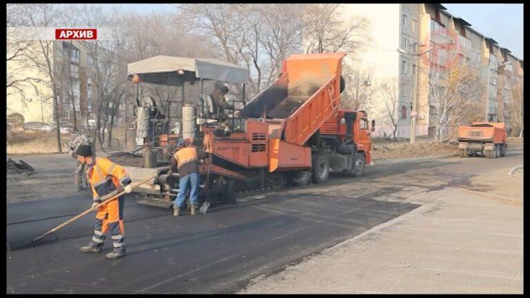Семнадцать автомобильных дорог отремонтировали в Уссурийске в этом году