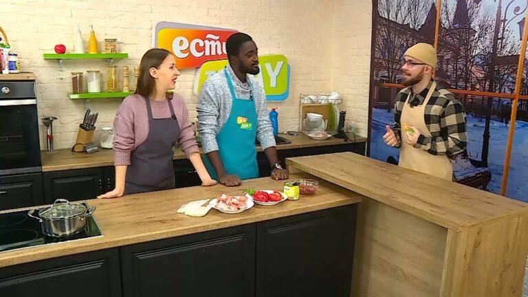 ЕСТЬ Today. 01.03.2022 Атаси с курицей