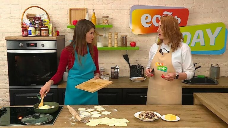 ЕСТЬ Today. 05.05.2022 Конвертики с курицей и грибами