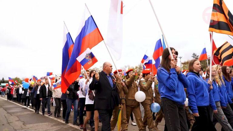 Праздник весны и труда отметили жители и гости Уссурийска в это воскресенье