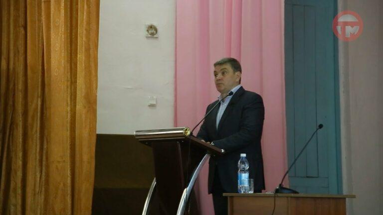 Глава округа встретился с жителями Пуциловской территории