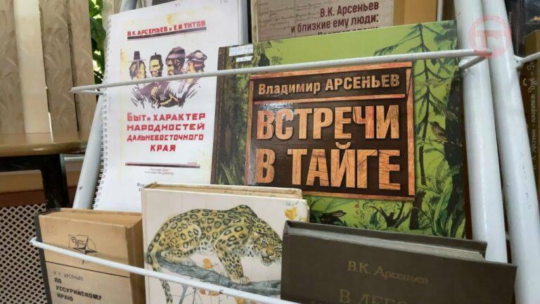 Литературный кинозал «Герои книг на экране» проходит в центральной библиотеке каждую субботу