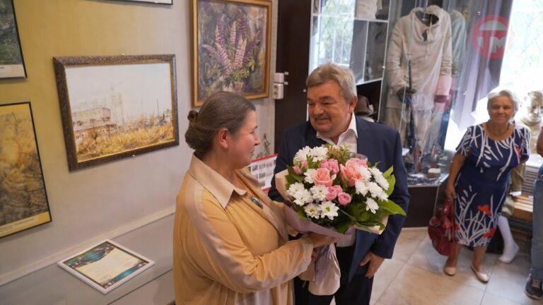 Выставка картин уссурийской художницы Инны Брагиной открылась в городском музее