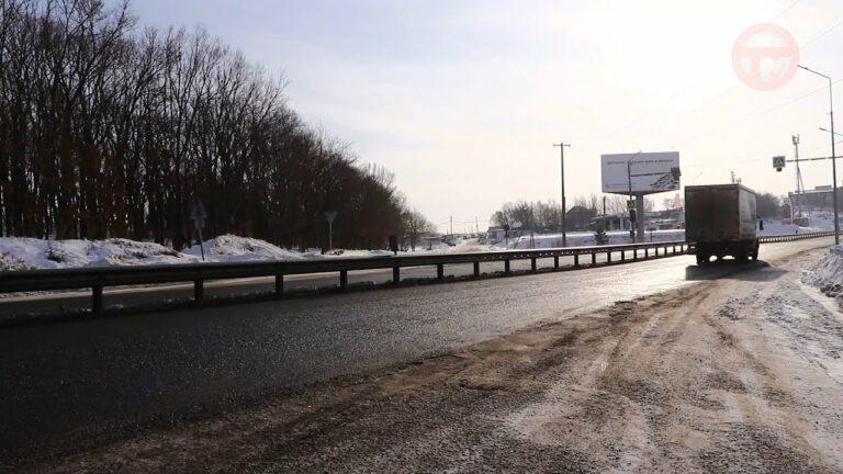Леер в районе уссурийского авторынка стал причиной спора уссурийцев