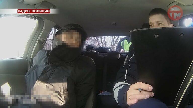 Пьяного и без прав водителя задержали в Уссурийске