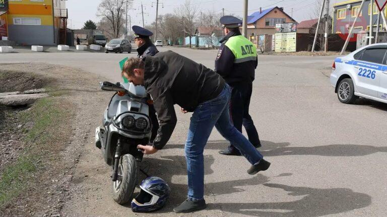Двухколесный транспорт все чаще стал появляться на улицах Уссурийска