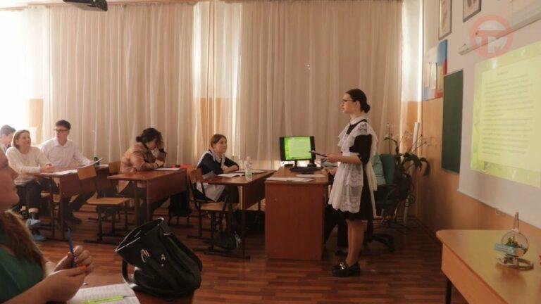 Почти полсотни докладов защитили старшеклассники на региональной конференции