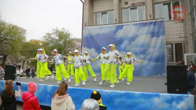 Международный день танца отметили в ДК «Дружба»